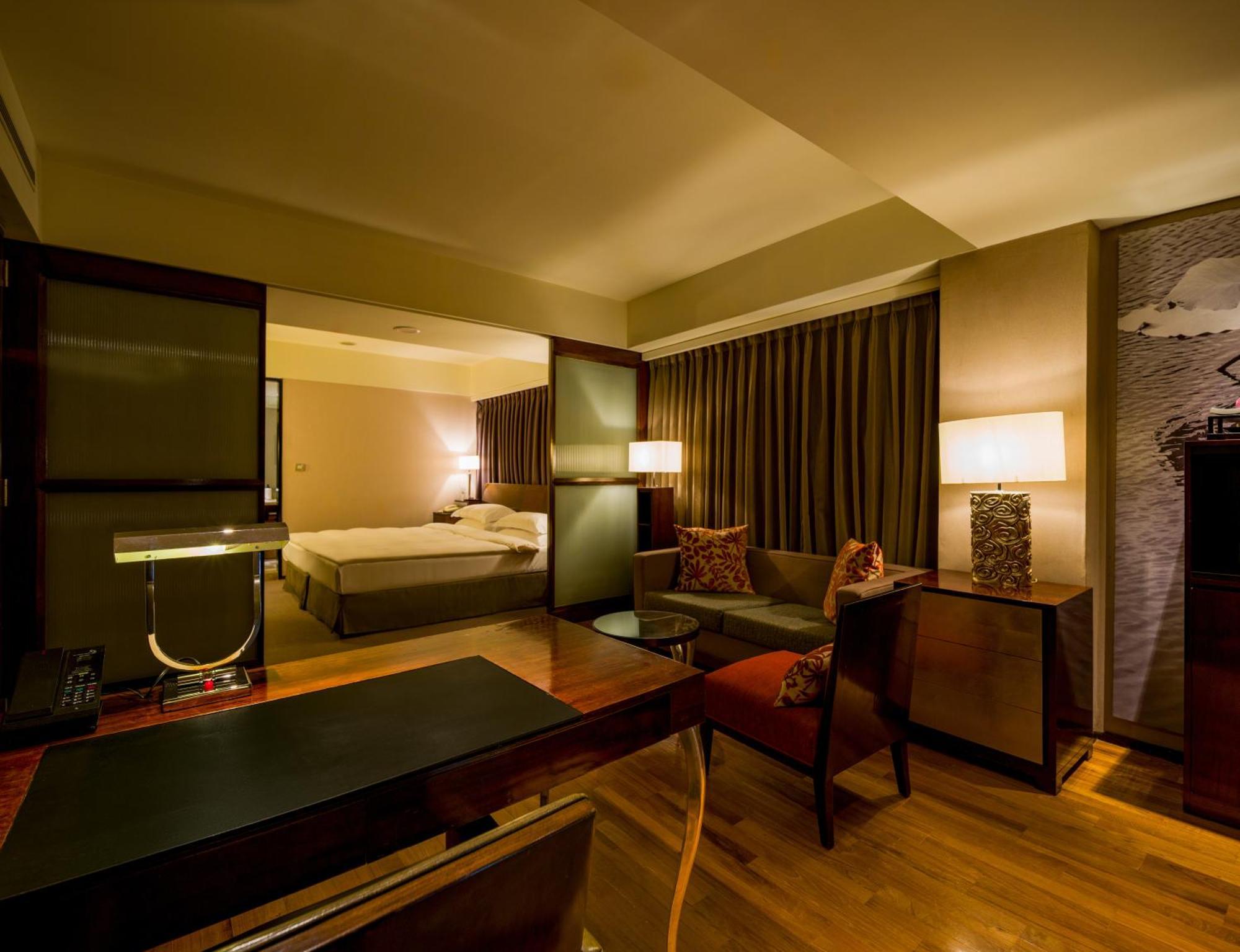 Les Suites Taipei - Da An Extérieur photo